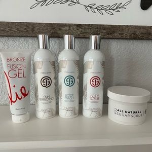 Sjolie Body Set